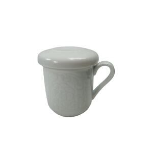 Chinese Porcelain Tea Mug Cup with Lid and Infuser White Flower